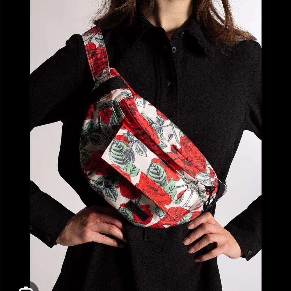 Ganni Fanny Pack/Crossbody Bag
